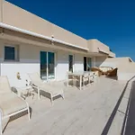Marina Banus شقة ماربيا